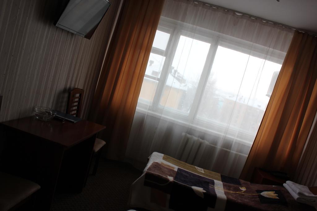 Ust-Kamenogorsk Hotel エクステリア 写真