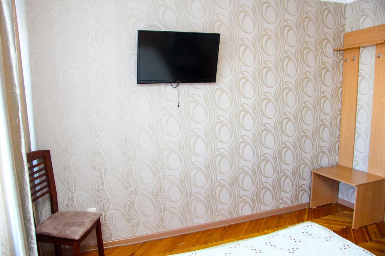 Ust-Kamenogorsk Hotel エクステリア 写真